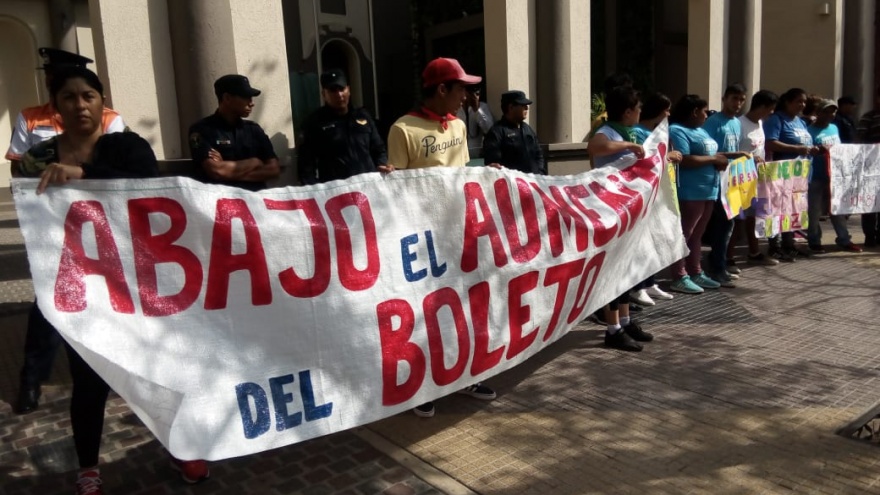 Con los salarios más bajos del país, Santiago del Estero padece los aumentos en el transporte