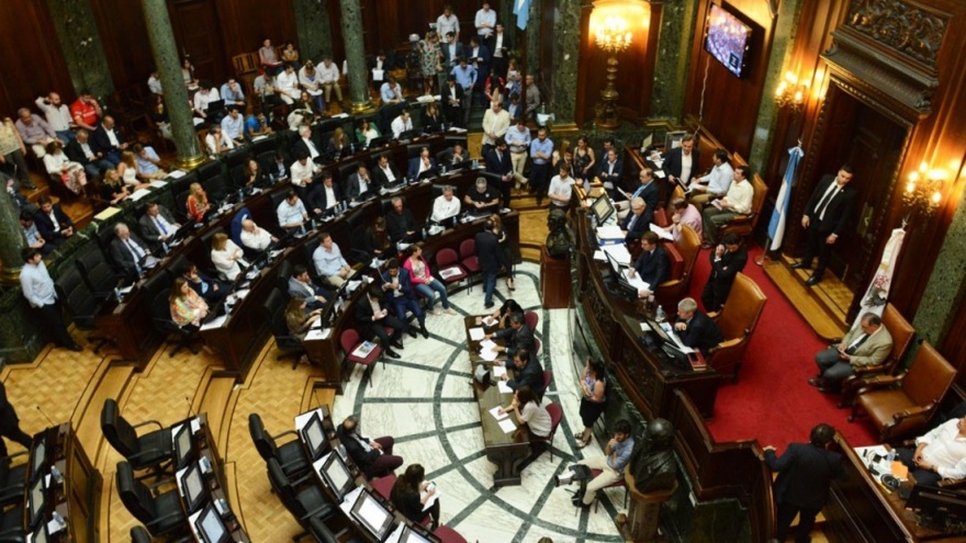 Piden frenar los tarifazos en la Legislatura porteña: “No hay posibilidad de poder seguir pagando”