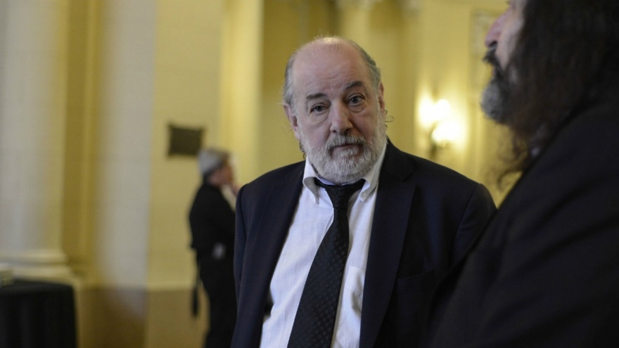 Denunciaron a Claudio Bonadío por mal desempeño en la causa de los cuadernos
