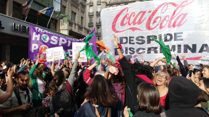 En el día internacional de la Mujer, las trabajadoras salieron a luchar por los despidos