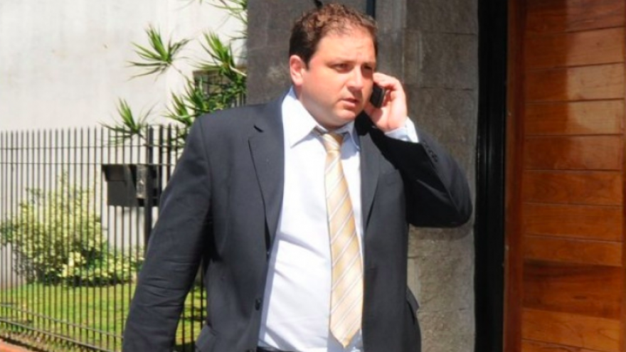 Allanaron la casa del fiscal Bidone, quien llevó adelante la investigación por el triple crimen