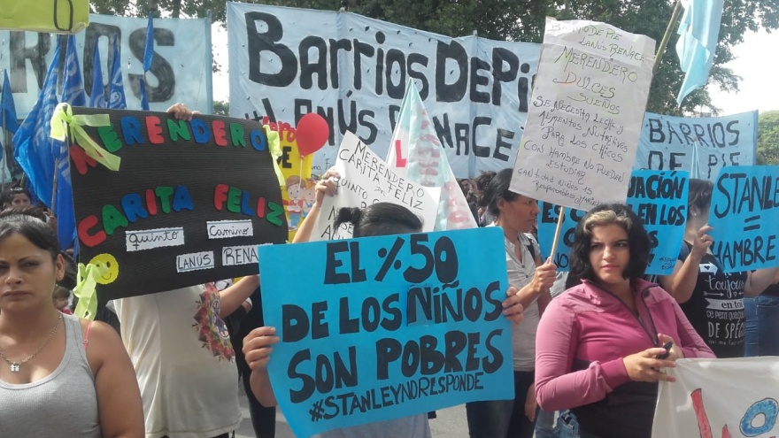 Desesperados por la falta de leche, piden colaboración a los supermercados