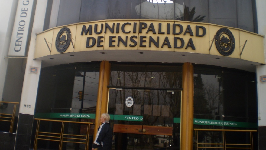 Ex funcionario de Ensenada denuncia haber “transado” con el Tribunal de Cuentas