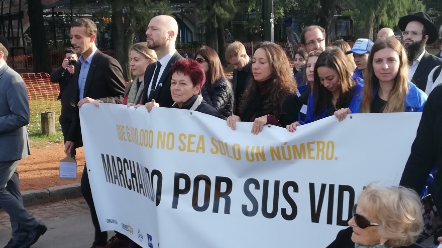 En el día del Holocausto, advierten que aumentó el antisemitismo en el mundo