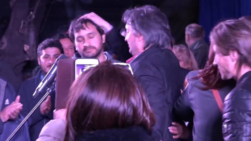 Polémico video de Máximo Kirchner llenando de elogios al senador camporista denunciado por abuso