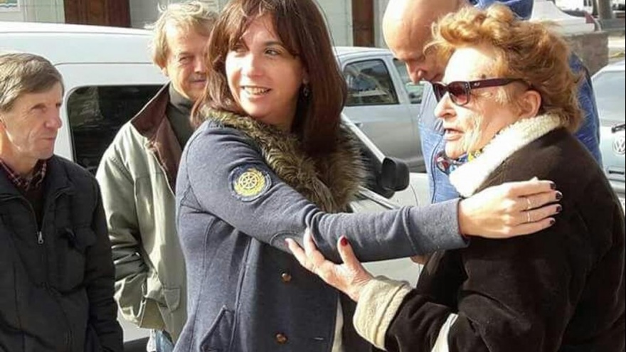 Encuesta de concejal momista la convierte de hada madrina a candidata a intendente