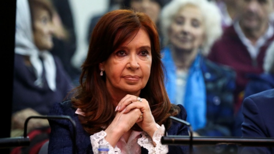 CFK vuelve a Comodoro Py y prepara una fuerte movilización