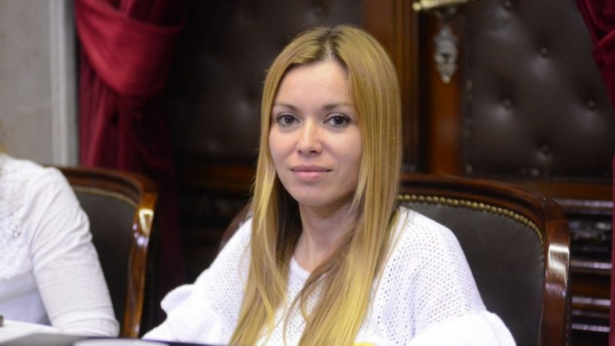 Para Gabriela Estévez, la inclusión de Massa “enriquece, fortalece, amplía” el Frente de Todos