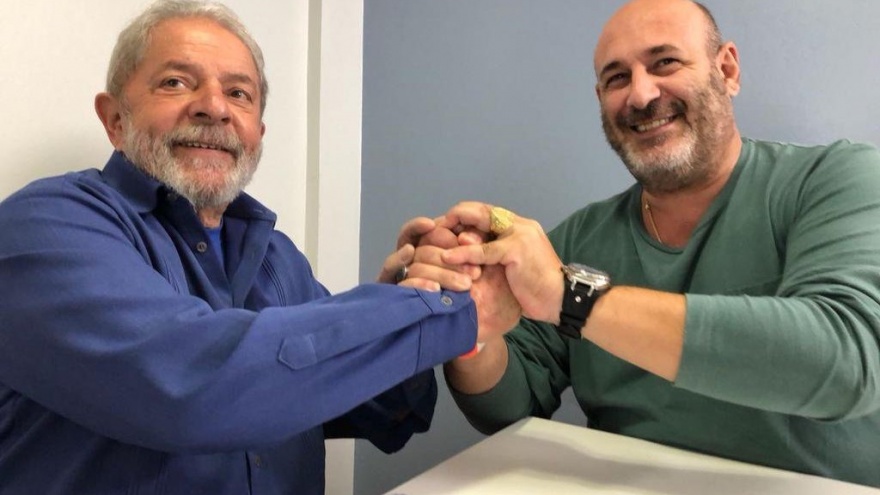 ​​​​​​​“¡Bien Alberto!”: La foto de Cúneo que Alberto Fernández no consiguió