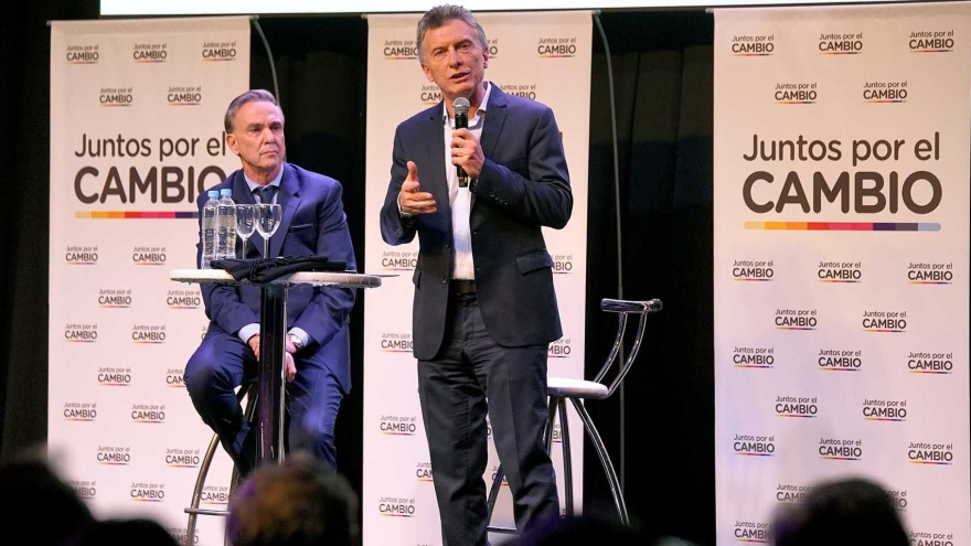 Para Macri, Pichetto “es un capo” y Marcos Peña tiene “una mente distinta”