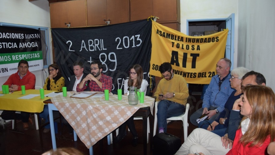 La Plata: El ex juez Árias y la camporista Saintout, ausentes en el debate de las asambleas de inundados