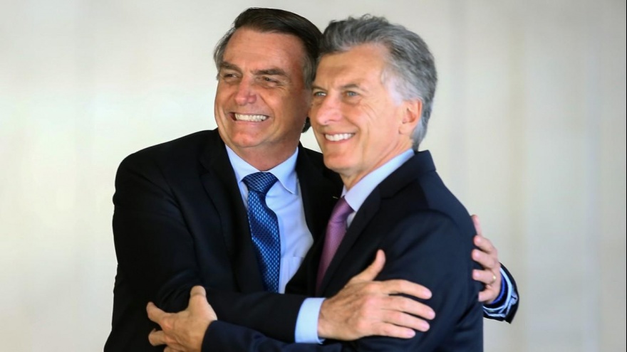 Crece la polémica por las operaciones del gobierno de Brasil en la campaña argentina