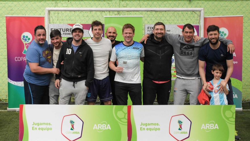 ARBA: Con los empleados esperando paritarias, Gastón Fossati organizó un torneo de fútbol