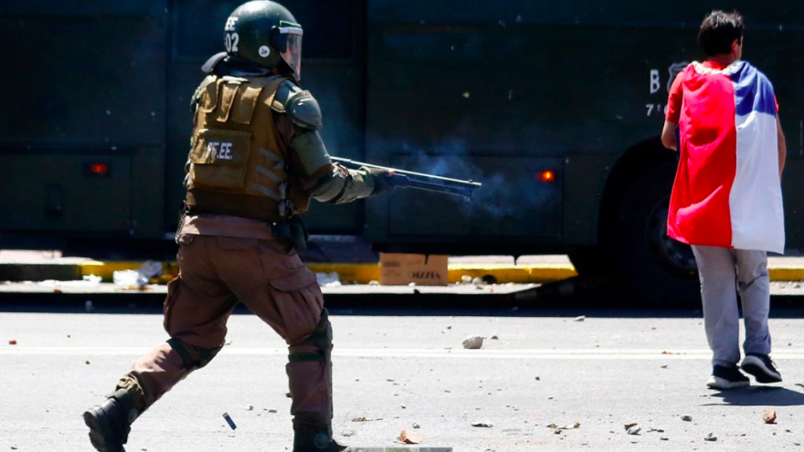 ​​​​​​​Represión ocular en Chile: Más de 200 trasandinos perdieron los ojos por disparos de carabineros 