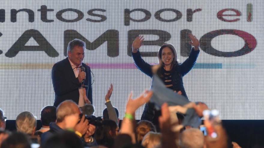 El sueldo del intendente de Bahía Blanca, Héctor Gay, ya asciende a 700 mil pesos mensuales