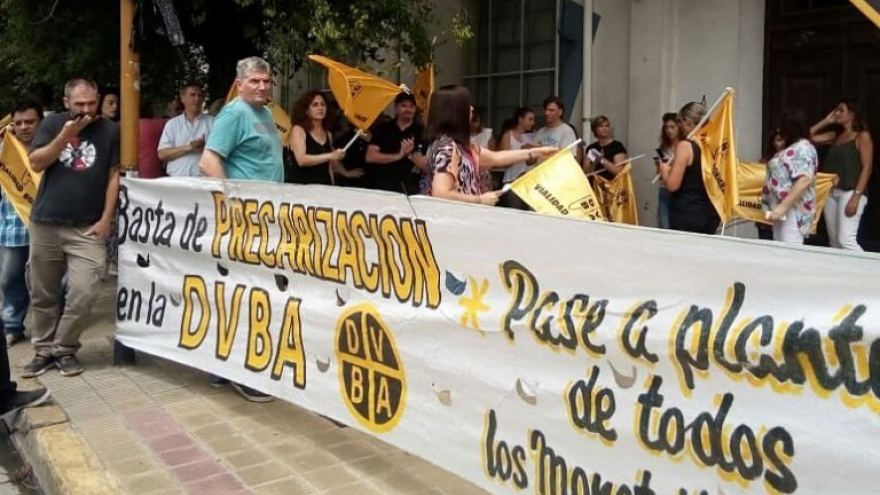 ​​​​​​​Kicillof despidió 48 trabajadores de Vialidad provincial: “Duró dos meses la esperanza de cambio”