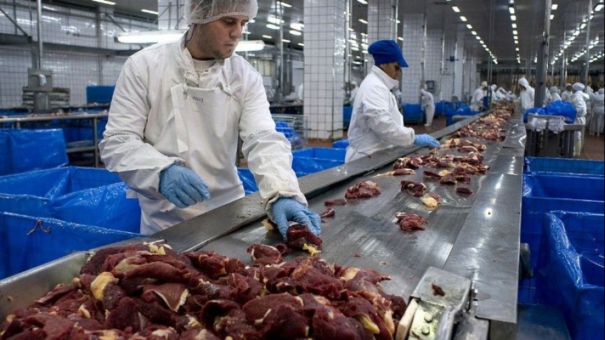 Los efectos del coronavirus, un gran dolor de cabeza para los exportadores de carne argentinos