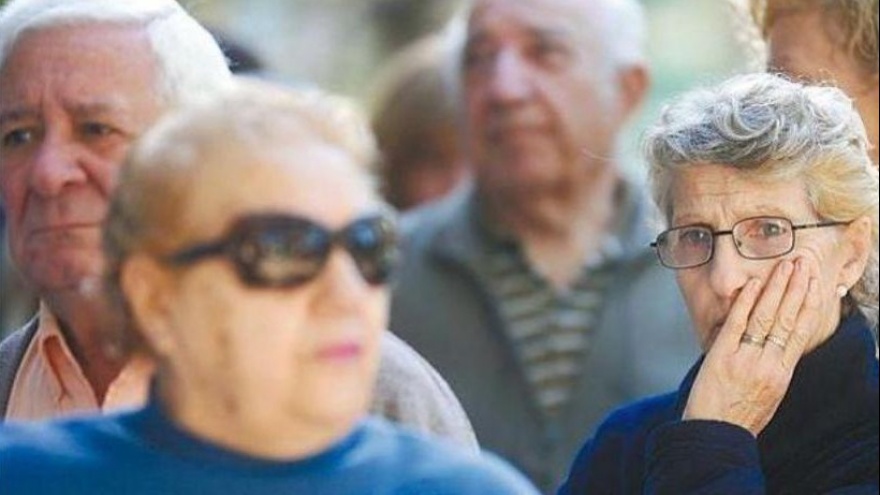 Bahía Blanca: A los jubilados municipales les adeudan tres aumentos
