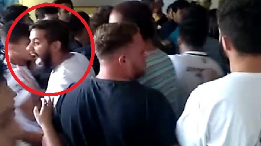 UNLP: Se quebró La Cámpora y hubo piñas en la facultad de Periodismo