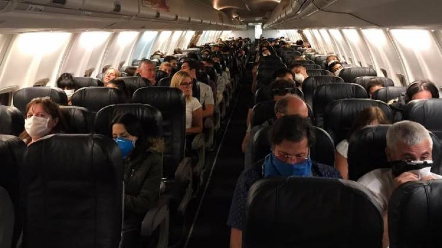 Preocupa la situación de los argentinos varados en Europa por el cierre de aeropuertos
