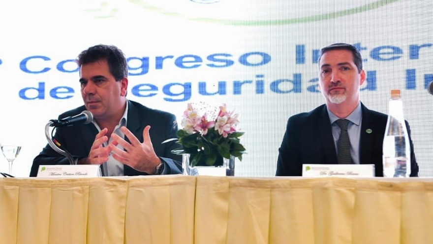 Desafectados por la gestión de Berra le piden a Kicillof que revea la situación