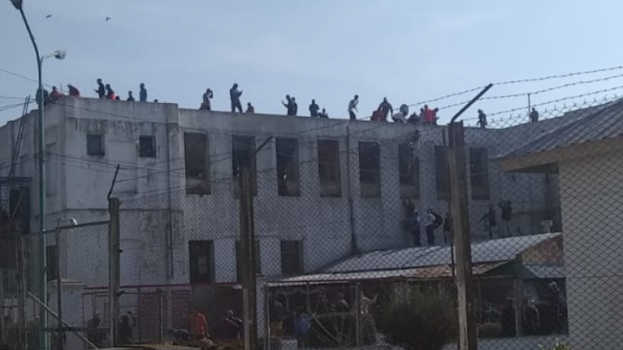 Internos toman la unidad 10 de Romero en reclamo de medidas contra la pandemia