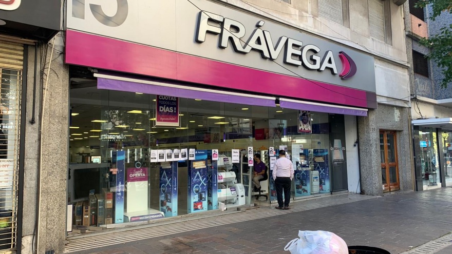 Con increíble impunidad, Frávega vende productos pero dejó de aceptar devoluciones