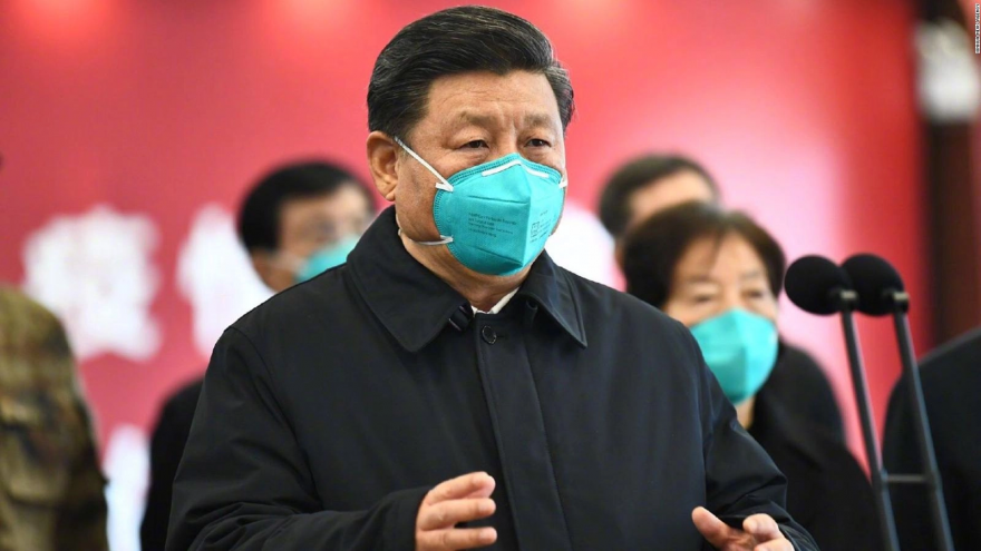 Denuncian a China y a la OMS por “encubrir un genocidio virósico mundial”