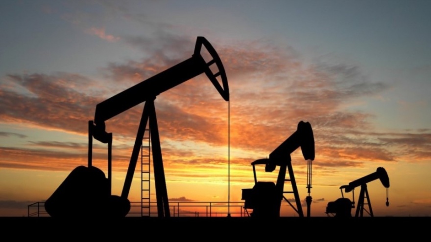 La producción de petróleo en Neuquén cayó un 23 por ciento y anuncian nuevas inversiones