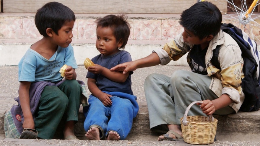 Argentina: UNICEF aseguró que el 63 por ciento de los niños son pobres