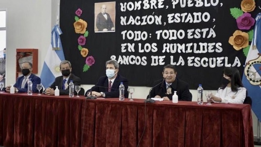 San Juan: Con el regreso a clases, el gobierno utiliza a los niños y adolescentes como carne de cañón