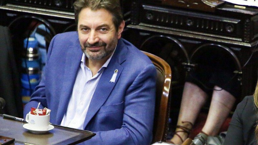 Proponen que las empresas radicadas en paraísos fiscales dejen de ser financiadas por el estado