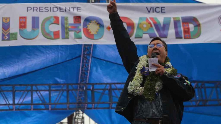 En Bolivia, la democracia puso en knock out al golpismo
