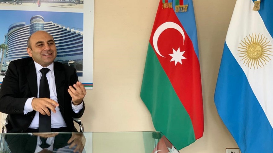 Conflicto en el Cáucaso: “En Azerbaiyán queremos paz porque la guerra está dentro de nuestro país”