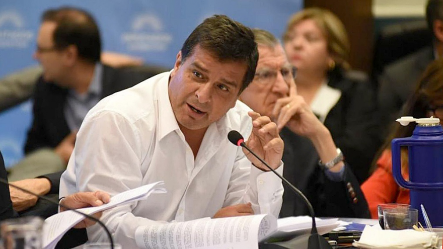 “La oposición dice qué tenemos que hacer con las jubilaciones cuando ellos las bajaron 19 puntos”