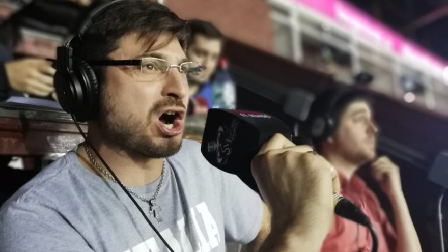 Periodista partidario de River, comprometido por relatos xenófobos y racistas a la comunidad boliviana