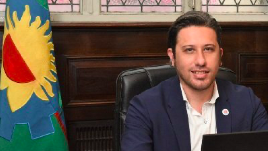 El tesorero bonaerense, procesado en la causa del dólar futuro, involucrado en un grosero sobreprecio