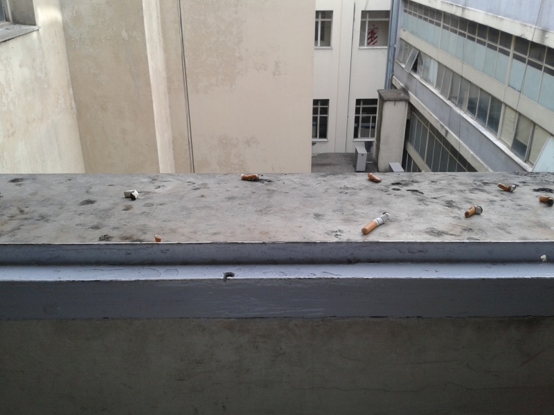 Descontrol y malestar en Economía por el incumplimiento de la ley Antitabaco