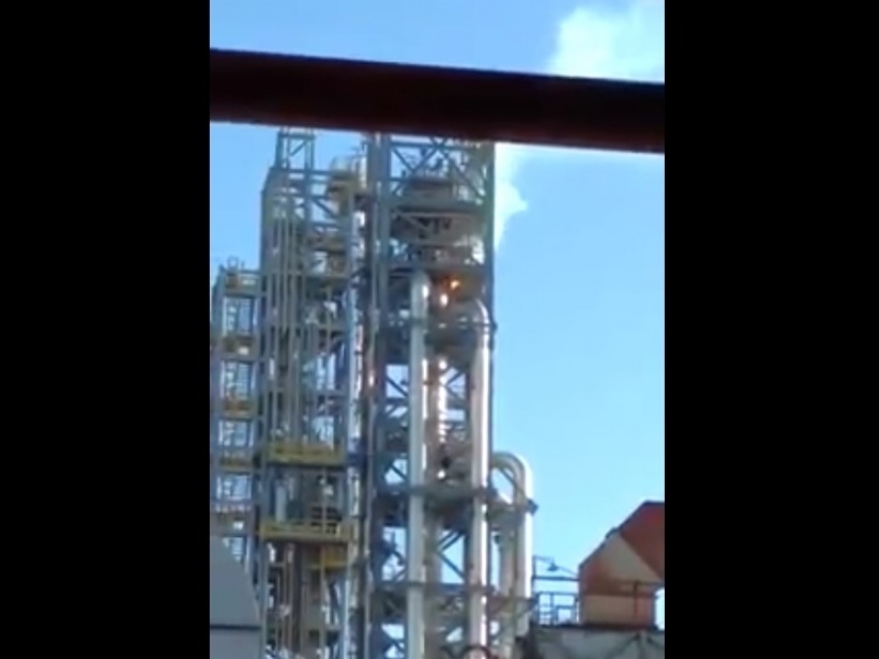 Video: Otra vez, temor por incendio en la Petroquímica Mosconi