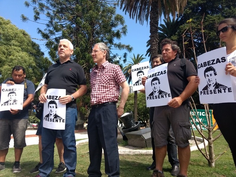 No se olviden de Cabezas: A 21 años del homicidio, realizaron un homenaje en plaza San Martín