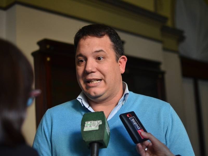 Darío Alfano: “Una empleada doméstica le hizo más problemas a Triaca que la propia CGT”