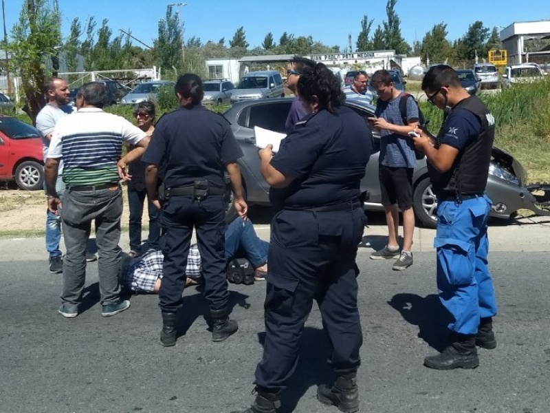 Daniel Rapanelli, dirigente de Suteba, casi se mata en un accidente de tránsito