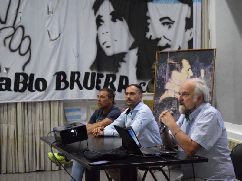 Rouvier: “Si el peronismo no define un proyecto internacional, es un partenaire del juego colonial”