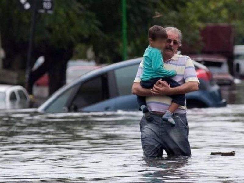 Inundados de La Plata: “Tenemos igual o mayor riesgo, las obras se encararon al revés”