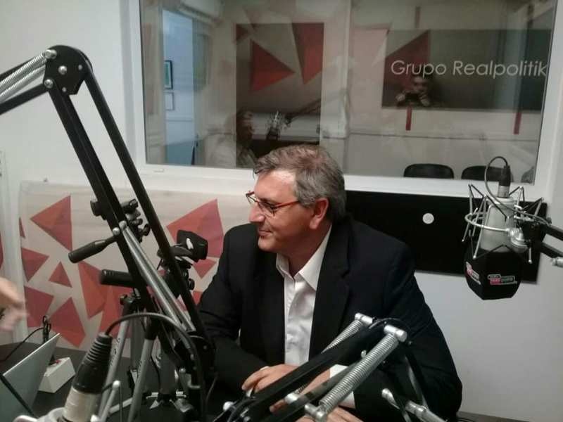 Walter Abarca: “Vidal pone cara angelical pero aplica las mismas políticas de ajuste que Macri”