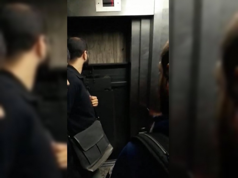 Los ascensores siguen fallando: Los trabajadores de la Torre 2 convocaron a un paro