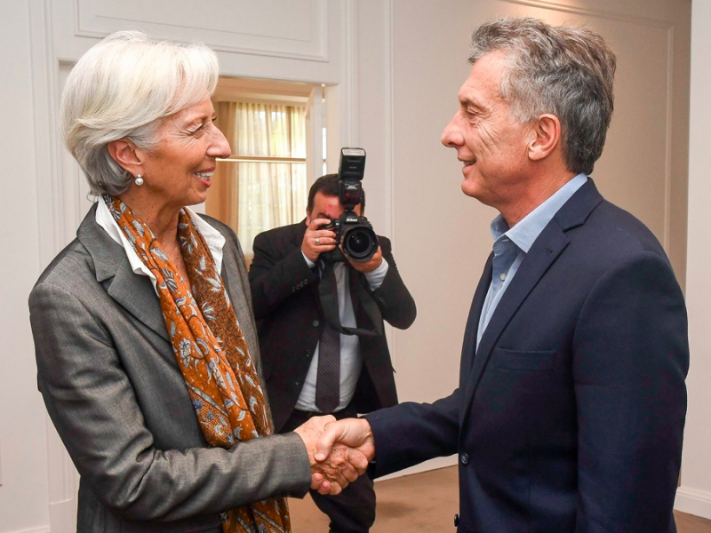 Crédito del FMI: Para los economistas, marca el fracaso de los operadores del gobierno