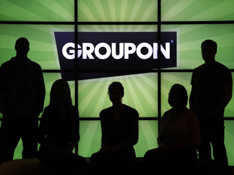 A Groupon le llegó el ajuste: Cierran siete sucursales más, incluyendo la de La Plata