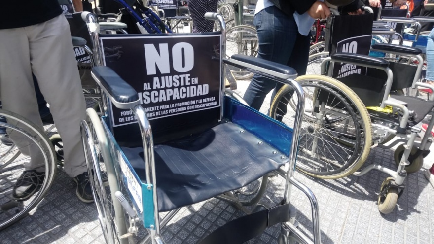 El recorte llegó hasta para las personas discapacitadas y Macri hace oídos sordos