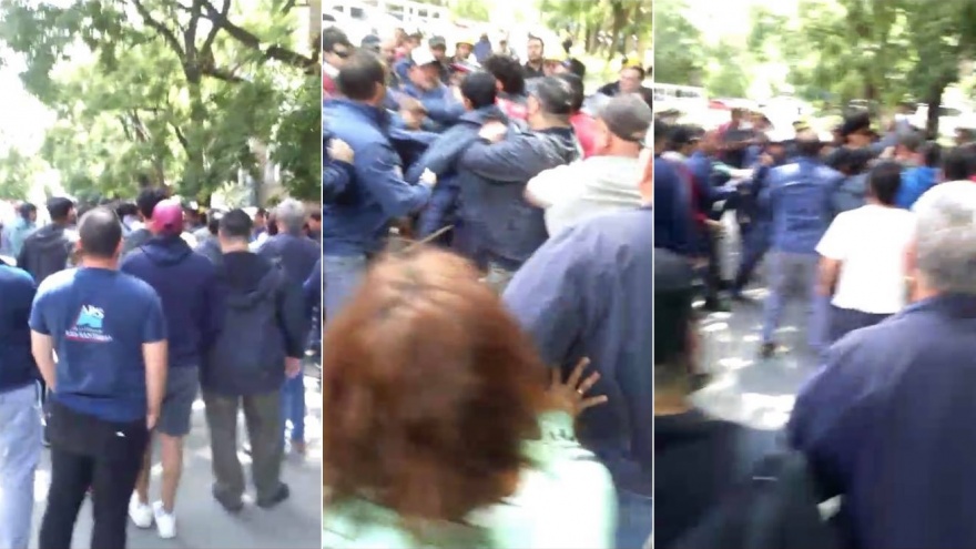 Trabajadores del ARS trompearon a “Pancho” Banegas en plena asamblea